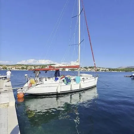 Studio Apartment Krapanj Διαμέρισμα