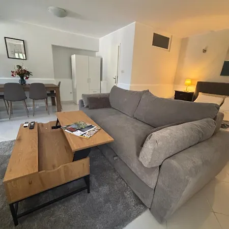 Studio Apartment Krapanj Krapanj