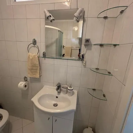 Studio Apartment Krapanj