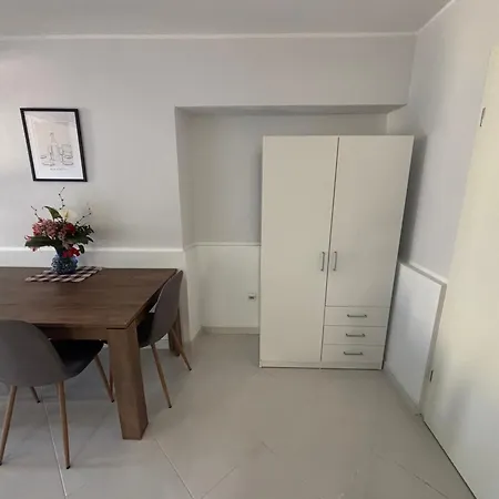 Studio Apartment Krapanj