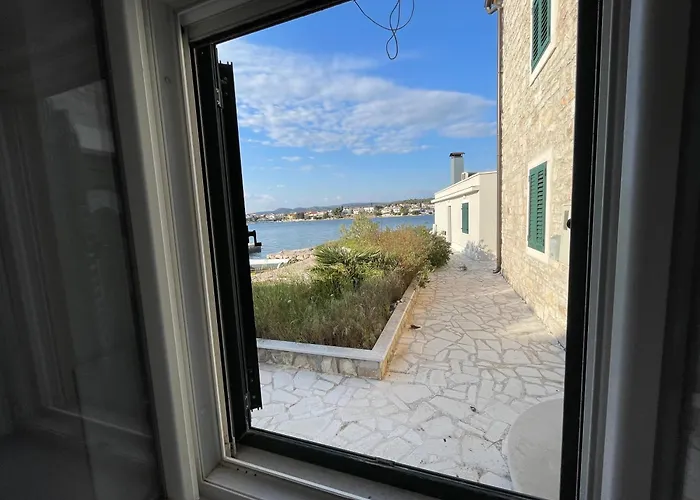 Studio Apartment Krapanj Appartement